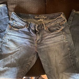 Euc American Eagle skinny Jean size 14 R